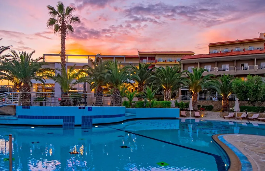 Lagomandra Hotel&Spa-1